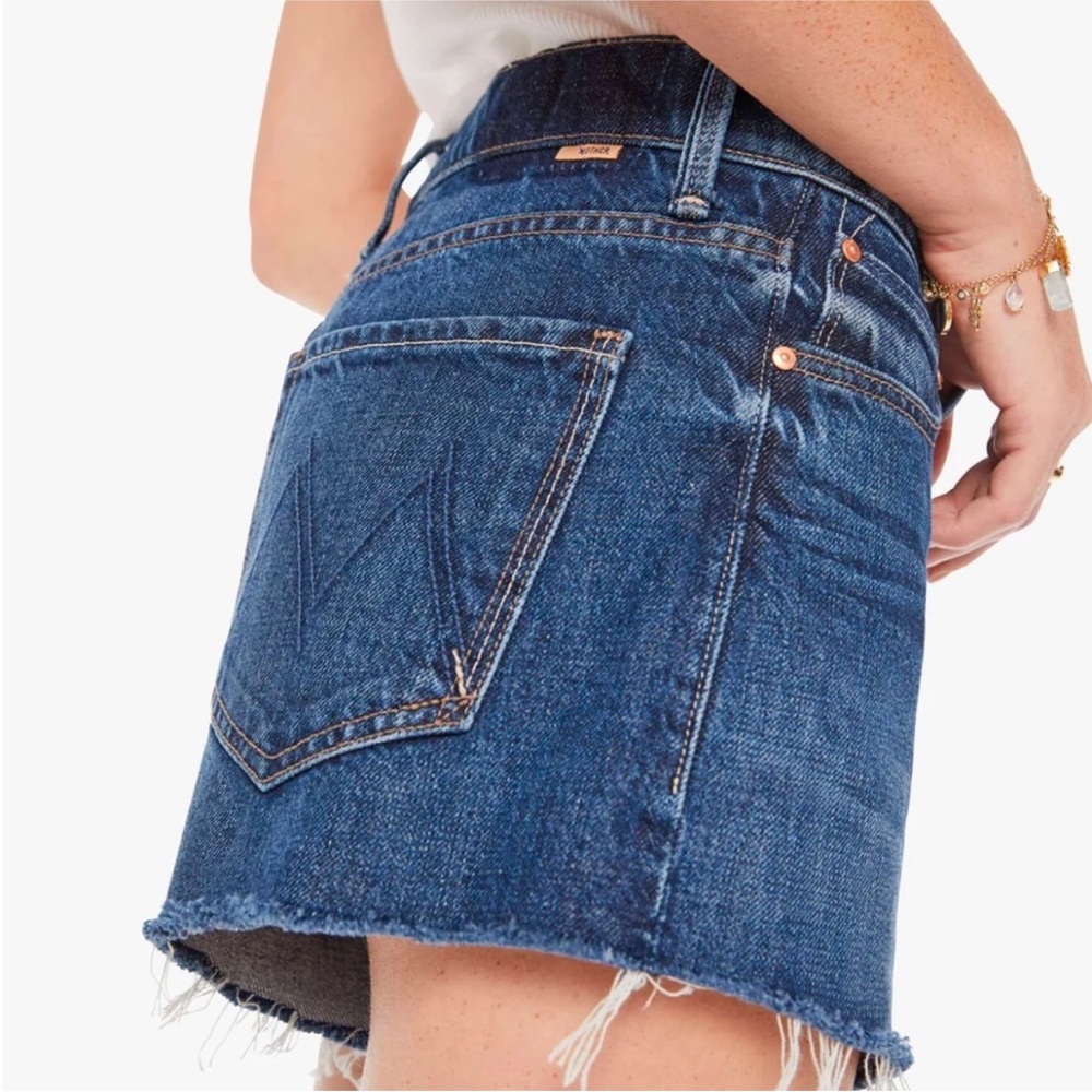 MOTHER Women's Blue Jean Shorts